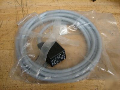 Festo pre wire cable 30930 kmv-1-24-2.5-led 
