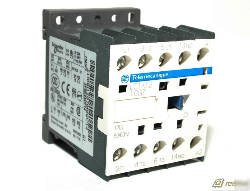 LC1K1210G7 telemecanique mini-contactor 3 pole 12A 120V