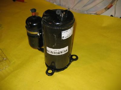 New hvac air conditioner compressor toshiba 208/230 