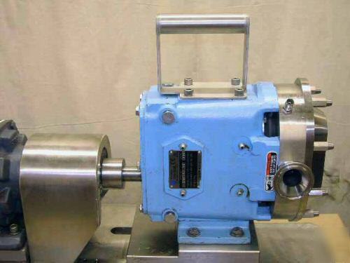 Waukesha rotary positive displacement pump model 6U