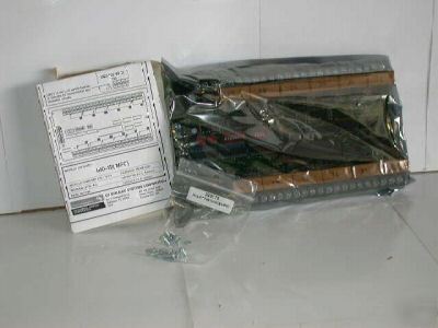 Edwards est uio-12/rzmp universal i/o module w plate