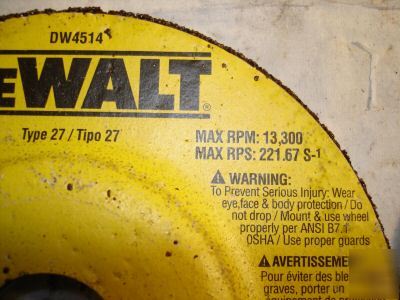 New dewalt - six 4-1/2