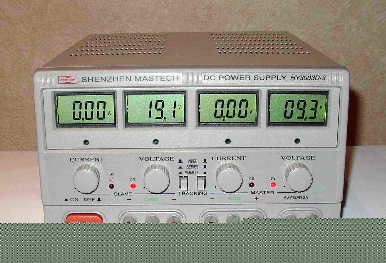 New mastech triple linear dc power supply 0-30V @ 0-3A, 