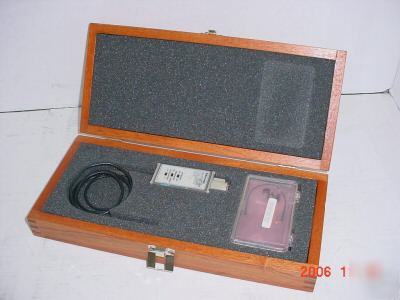 Tektronix P6247 differential probe 1GHZ w/ acessories