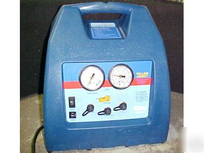 Yellow jacket R30A refrigerant recovery (T11346)