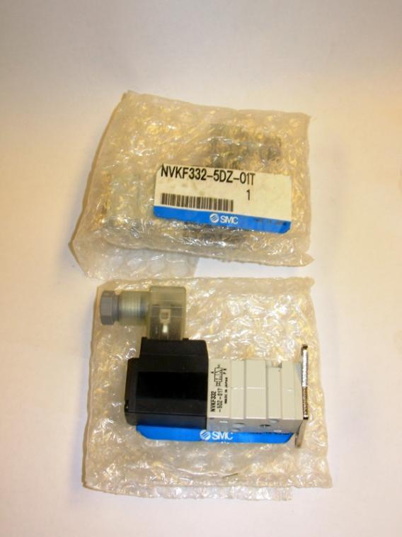 Smc solenoid valves lot of 2 NVKF332-5DZ-01T 