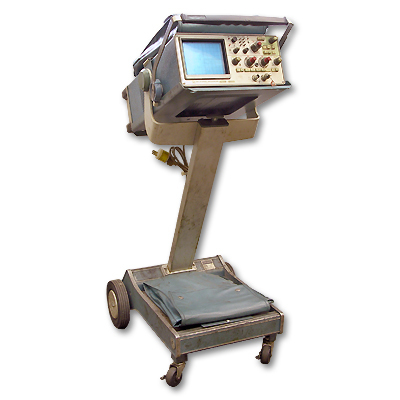 Tektronix 434 storage oscilloscope with cart