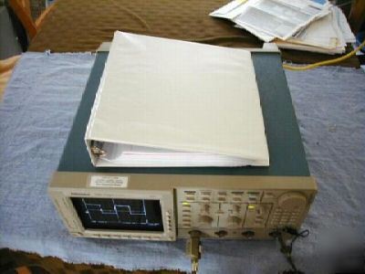 Tektronix tds 520A 500MHZ digitizing oscilloscope w/opt