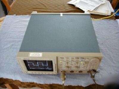 Tektronix tds 520A 500MHZ digitizing oscilloscope w/opt