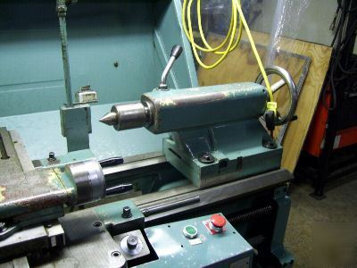 Tos SN40C engine lathe 3 phase 16