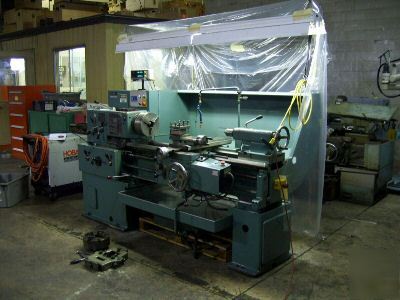 Tos SN40C engine lathe 3 phase 16