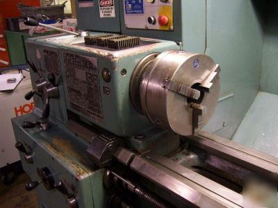 Tos SN40C engine lathe 3 phase 16