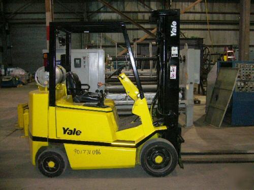 5000 lb. yale forklift propane 3-stage mast 5' forks