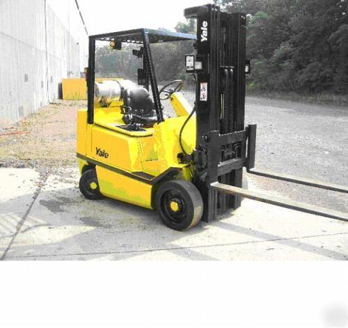 5000 lb. yale forklift propane 3-stage mast 5' forks