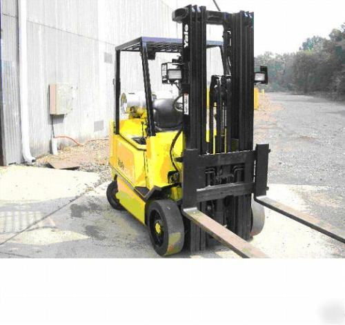 5000 lb. yale forklift propane 3-stage mast 5' forks