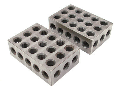 Pair of precision 1-2-3 univeral blocks