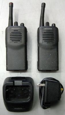 **2 kenwood tk-3101 TK3101 uhf 2-way radio w/charger**