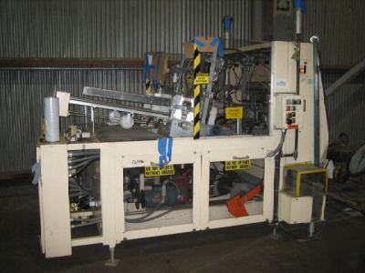 Delkor 752 bii carton & tray former 2 head