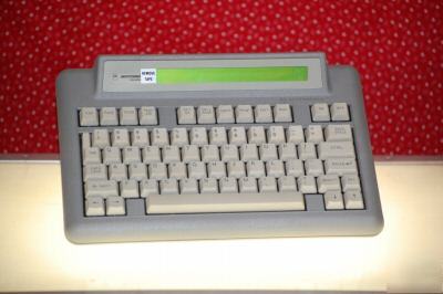 Motorola alphamate 250 alpha-numeric paging terminal 