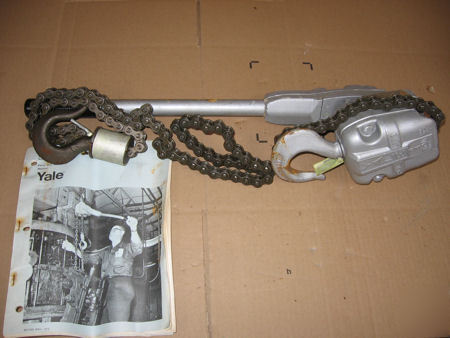 Yale 3/4 ton ratchet lever roller chain hoist comealong