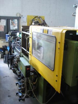 93 ton, 7.6 oz. arburg injection molding machine '89