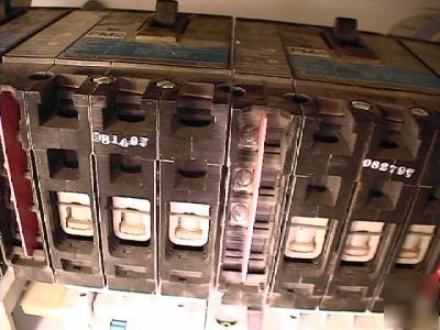 Siemens sentron series circuit breaker ED63B070 70 amp 