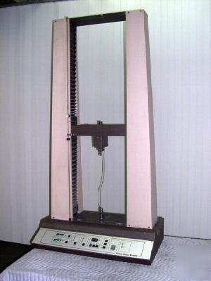 10K tinius olsen tension & compression testing machine 