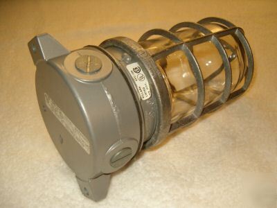 Atlas vapor ceiling/wall mount light fixture