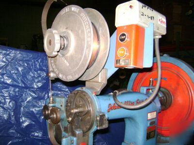 Ideal wire stitcher machine excellent shape 