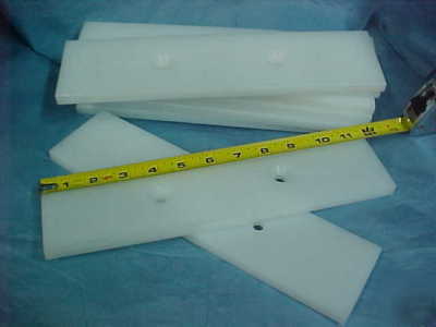 New plastic blocks pieces (25) 