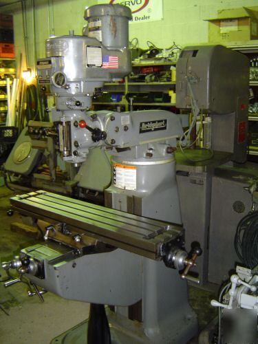 Bridgeport 2 hp variable speed 9X42 table 90's vintage