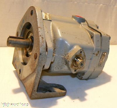 Sperry vickers PVB10 heavy duty hydraulic pump