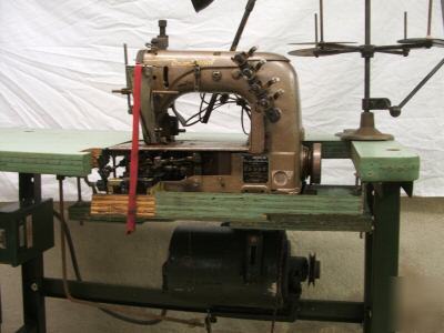 Union special industrial 2 needle sewing machine puller