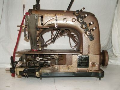 Union special industrial 2 needle sewing machine puller