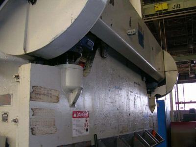 300 ton x 12' chicago press brake