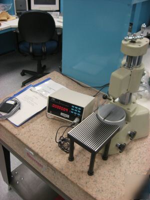 Blanchette dualjet gage block comparator 0-4