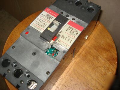Ge spectra series breaker 250 amp 2 pole needs refubish