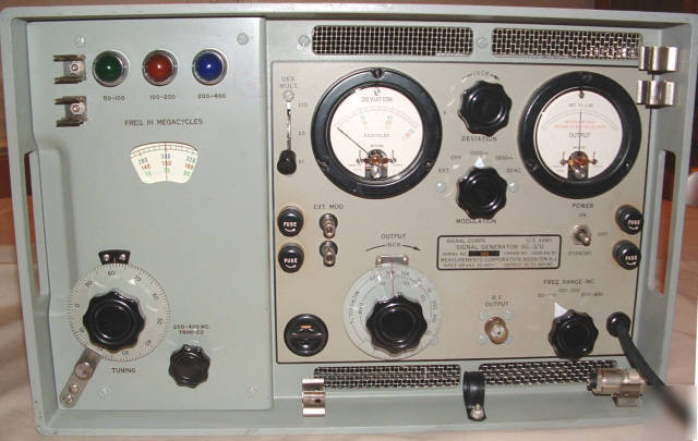 Signal generator sg-3U army corps, field case an/urm-70