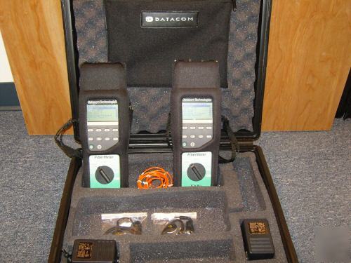 Datacom lancat system fiber optic cable tester