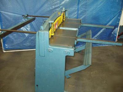 Roper whitney 152K foot squaring shear 52