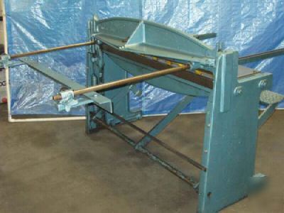 Roper whitney 152K foot squaring shear 52
