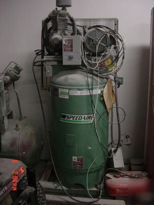 Speedaire 7.5 hp 2 stage air compressor 2004 used