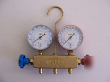 New refco hvac R410A manifold without hoses hvac/r tool
