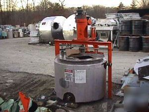 135 gallon stainless steel jacketed tank