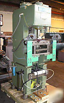 8 ton denison model WR87MC hydraulic multipress