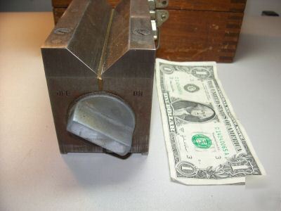 Brown & sharpe #750-d vee block, tool
