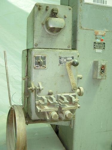 Doall vertical band saw 3/4