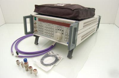 Wayne kerr synthesized signal generator PSG2400L 2.4GHZ