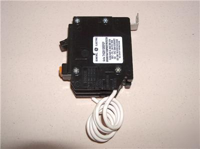 Ge ground fault circuit breaker THQB1120GFEP