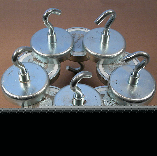 10 neodymium magnet hooks 165LB - damaged 023